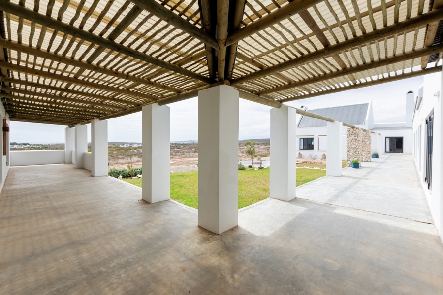 7 Bedroom Property for Sale in Jacobsbaai Western Cape